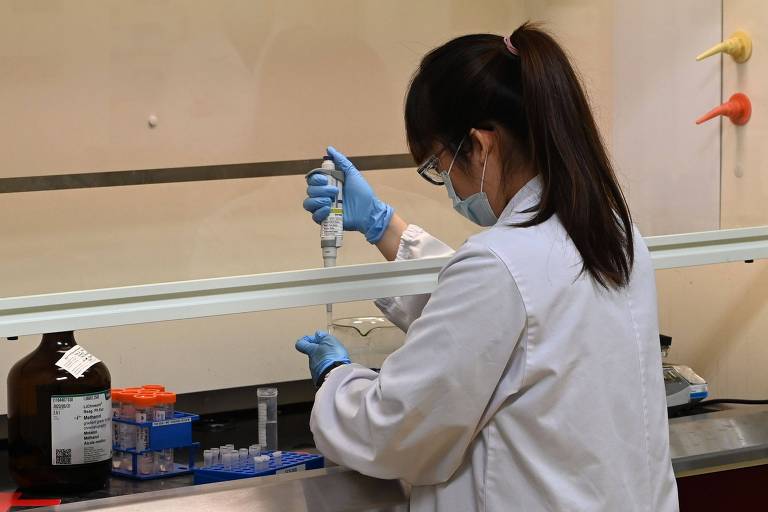 Setor biomédico cresce 90% em Singapura, centro de gigantes farmacêuticos