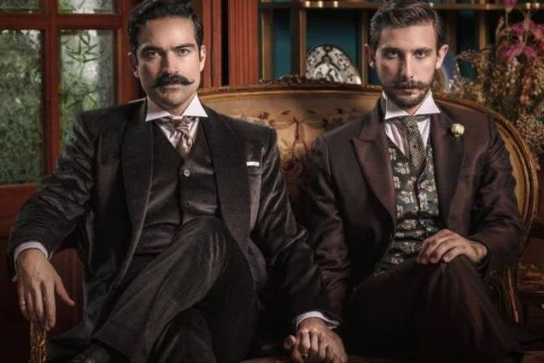 Os atores mexicanos Alfonso Herrera e Emiliano Zurita são protagonistas do filme 'El baile de los 41', baseado em acontecimentos reais