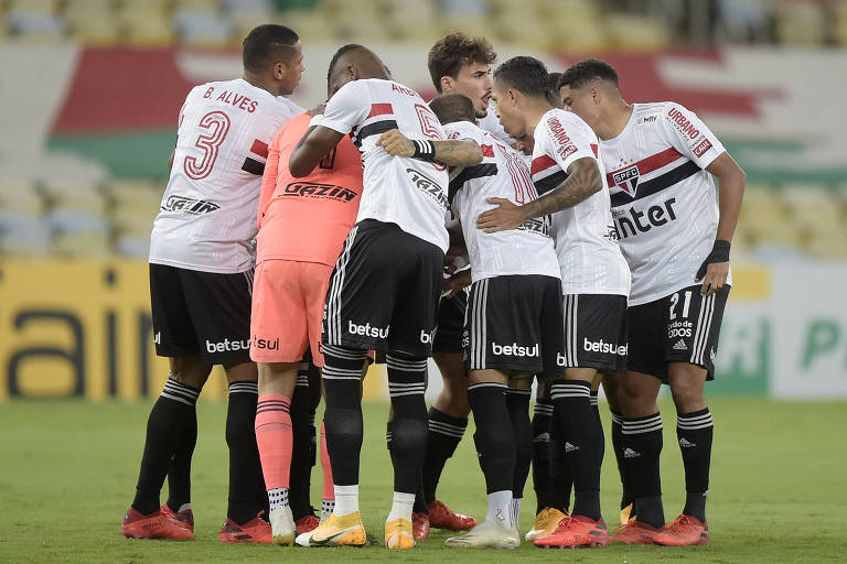 São Paulo venceu o Fluminense no Maracanã e abriu sete pontos na liderança do Brasileiro