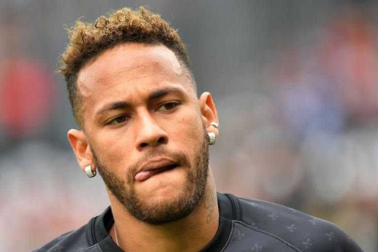 Segundo imprensa esportiva, festa de fim de ano de Neymar deve reunir 150 pessoas