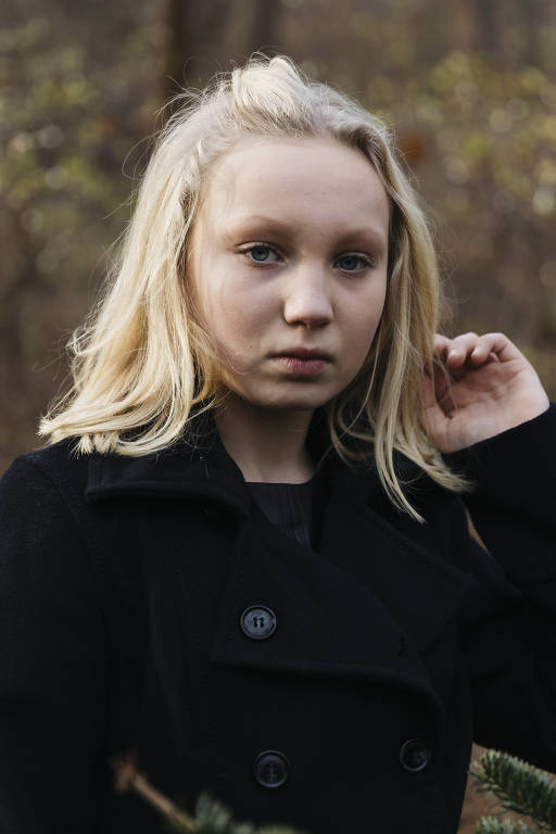 A atriz Helena Zengel