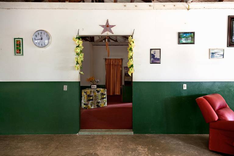 'Fordlândia 2', fotografia de Romy Pocztaruk da série 'A Última Aventura', de 2011