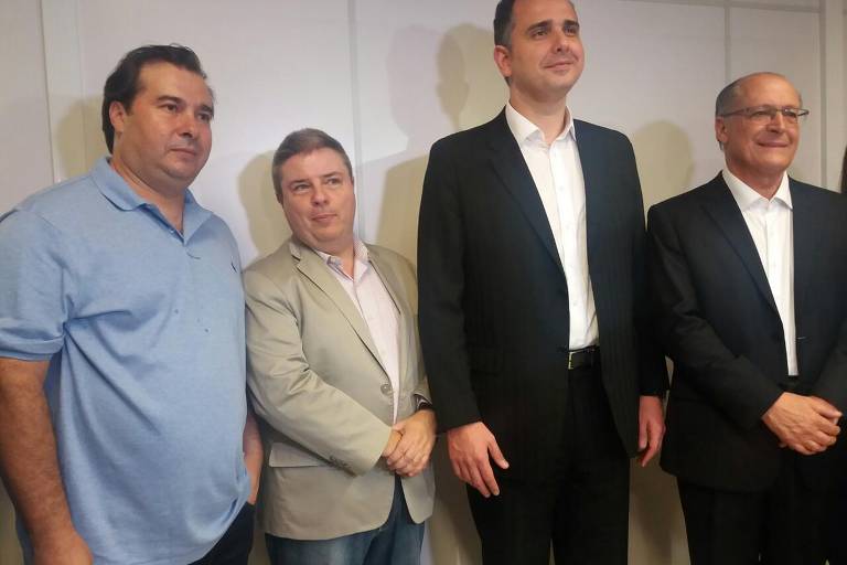 Ao lado de Rodrigo Maia (DEM), Antonio Anastasia (PSDB) e Geraldo Alckmin (PSDB), Pacheco abre mão de candidatura ao governo de Minas Gerais em 2018