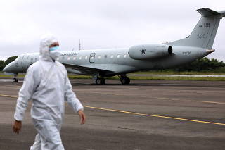 Brazilian Air Force airplane with COVID-19 patients takes off to Piaui state in Manaus