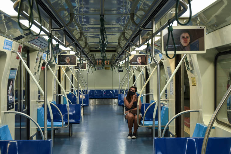 Número de passageiros no transporte publico no país cai devido à pandemia e afeta o setor 