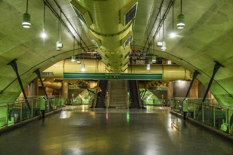 Número de passageiros no transporte publico no país cai devido à pandemia e afeta o setor 