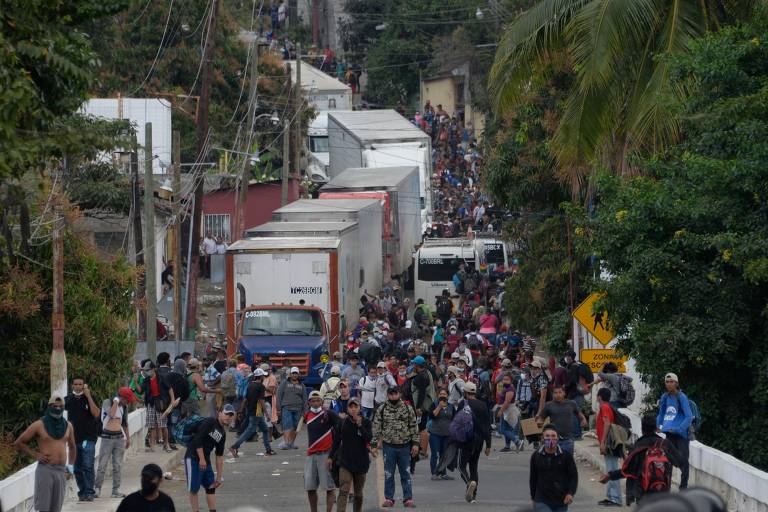 Polícia dispersa caravana de imigrantes na Guatemala