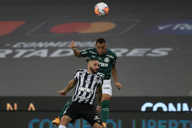 Breno Lopes ganha de Pará e faz o gol que deu o título para o Palmeiras
