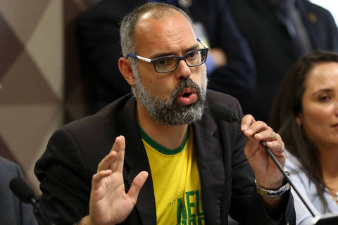BRASILIA, DF,  BRASIL,  05-11-2019, 18h00: O jornalista Allan Santos, do Site Terça Livre, presta depoimento à CPMI das Fake News, no Senado Federal. (Foto: Pedro Ladeira/Folhapress, PODER)