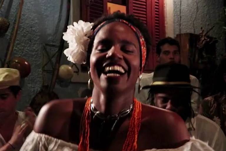 Cena do curta 'Sorriso Negro', de Laís Motta