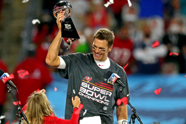 Tom Brady com o sétimo troféu de Super Bowl da sua carreira