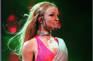 Britney Spears in concert at the Jones Beach Theater on Long Island, June 27, 2000. (G. Paul Burnett/The New York Times)
