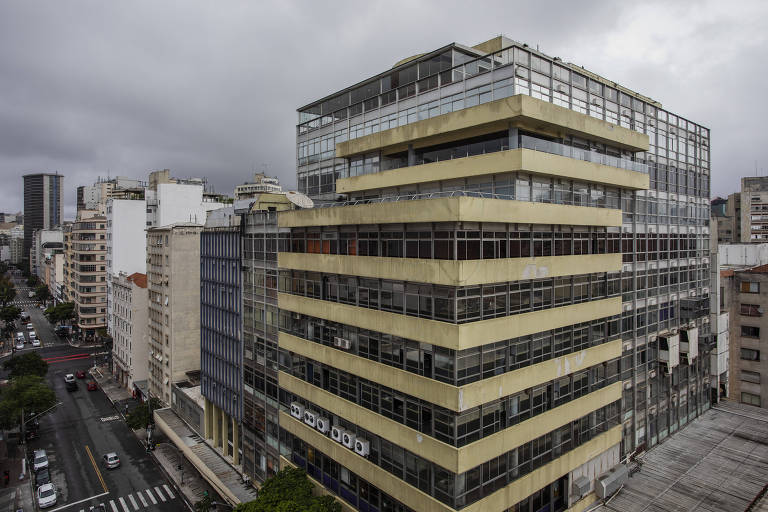 Fachada do prédio da Folha, na Alameda Barão de Limeira, na região central da cidade de São Paulo
