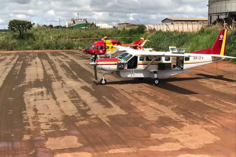 Aviões para transportar pacientes Covid
