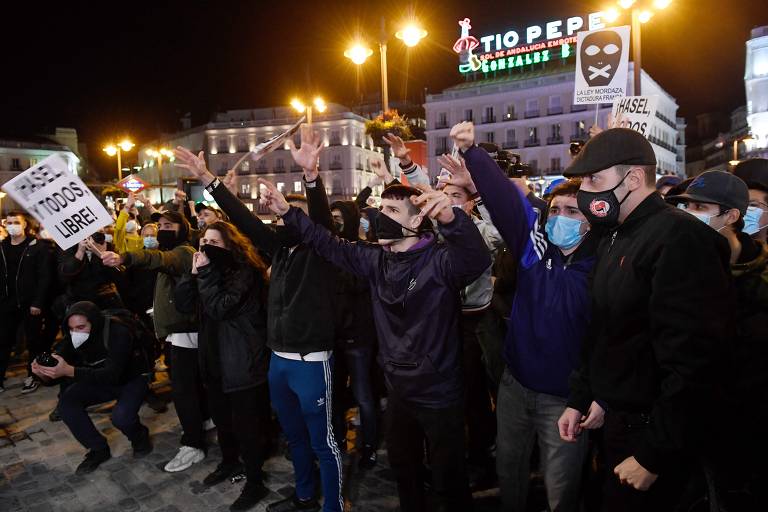 Prisão de rapper gera protestos na Espanha