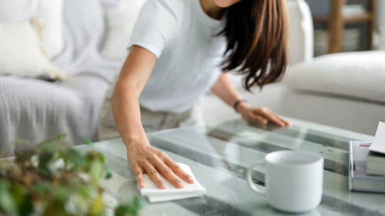Mulheres chinesas gastam cerca de 4 horas por dia em tarefas domésticas, segundo estatísticas da OCDE