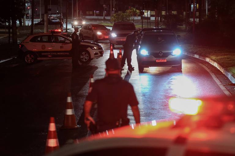 São Bernardo multa motoristas que descumprem lockdown