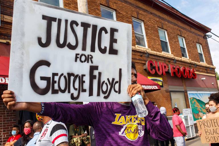 Câmara dos EUA aprova reforma policial em resposta a morte de George Floyd