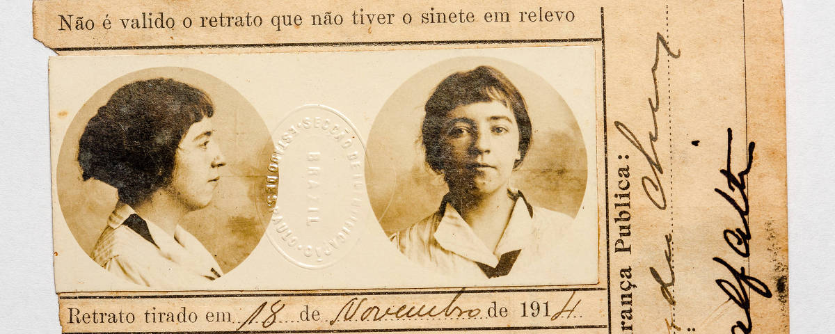 SÃO PAULO, SP, 08.02.2017: ANITA-MALFATTI - Reprodução do diário de Anita Malfatti, com depoimentos da artista registrados em 1914. O diário e outros documentos estavam guardados no arquivo do Instituto de Estudos Brasileiros da USP em São Paulo. (Foto: Keiny Andrade/Folhapress)