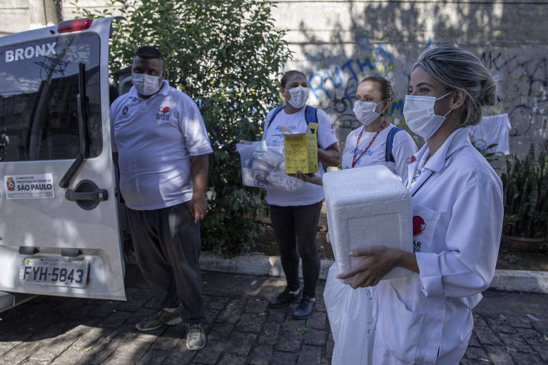 Centrais sindicais pedem para China doar vacina a trabalhadores brasileiros