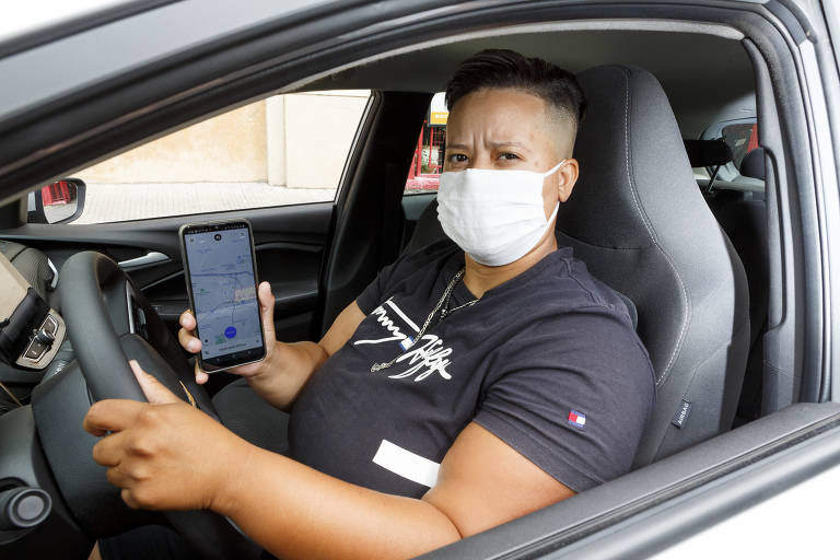 Jhanny lamentou a alta do preço do combustível em todo o país