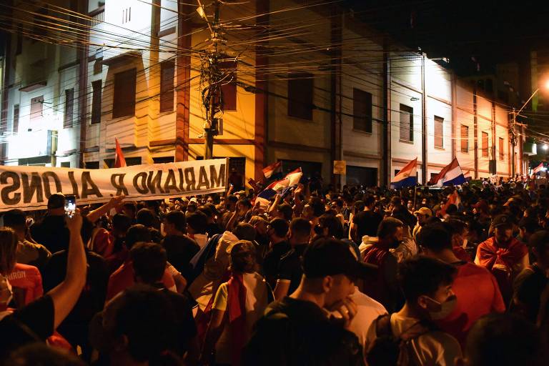 Governo Bolsonaro se preocupa com crise no Paraguai e teme por estabilidade na região