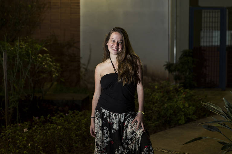 A então candidata a vereadora em São Paulo, Isa Penna (PSOL), em 2016, após o debate com outros candidatos na Escola Politécnica da USP.