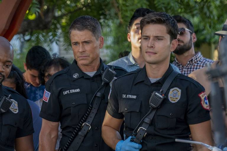 9-1-1': Chamadas de emergência da série são 100% verdadeiras, diz Ryan  Murphy - CinePOP