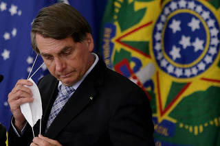 Bolsonaro participa de entrevista coletiva no Palácio do Planalto