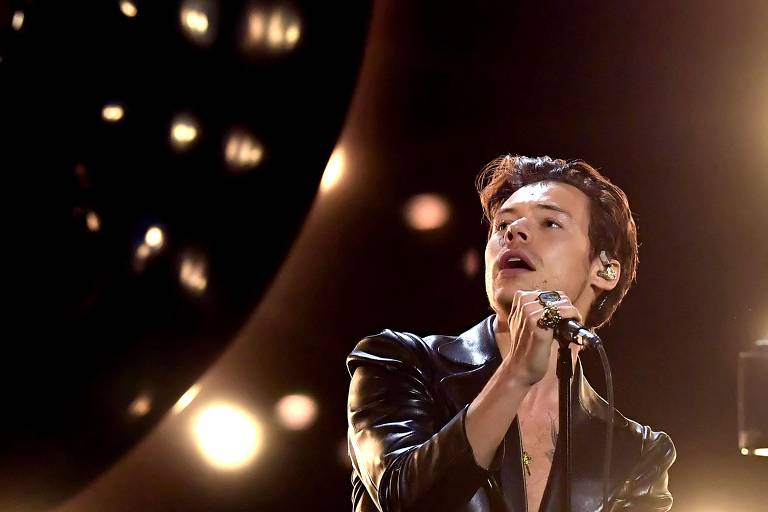 O cantor Harry Styles se apresenta no Grammy, em 2021; músico faz show em São Paulo em dezembro
