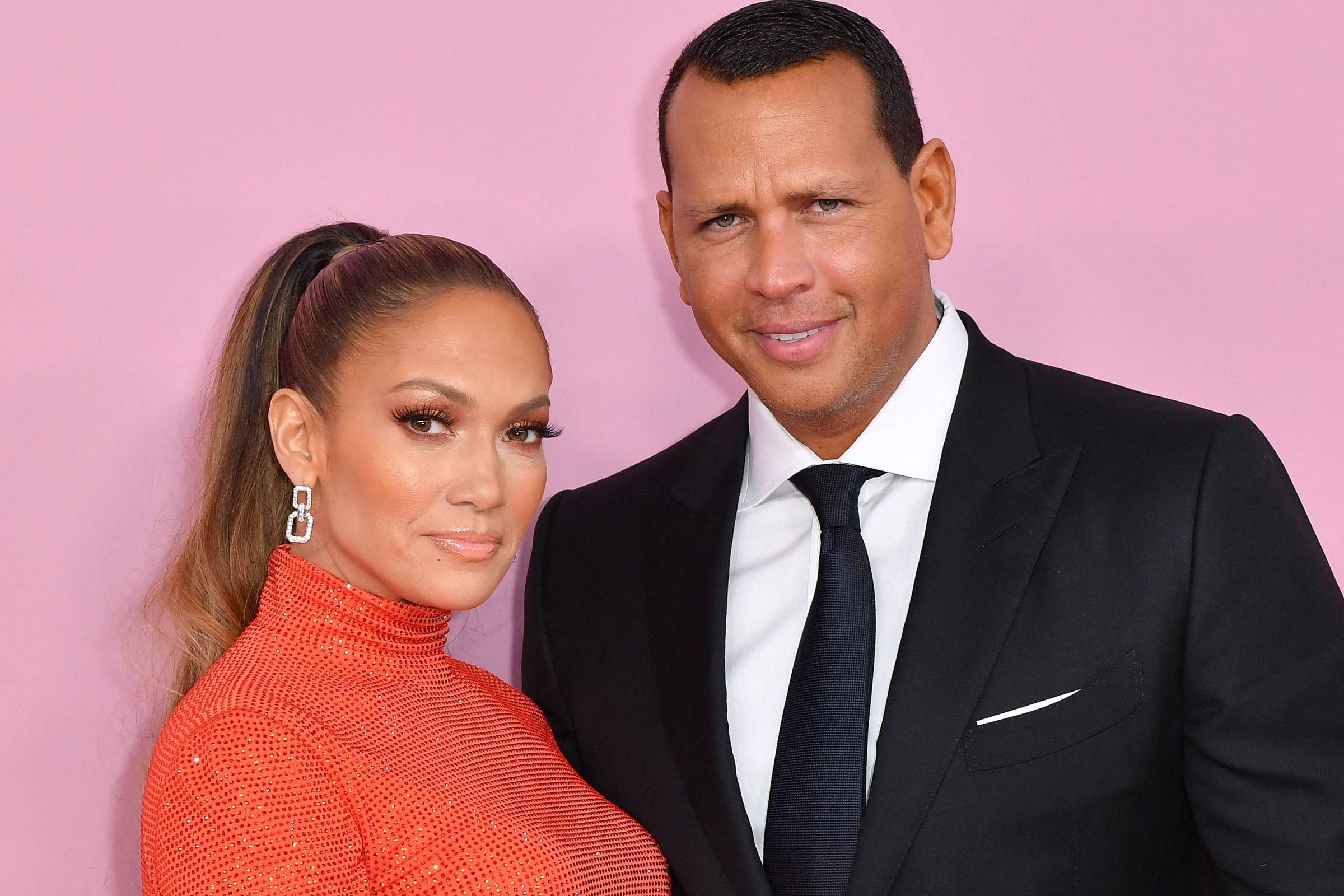 Jennifer Lopez e Alex Rodriguez tentam consertar crise conjugal pelos
