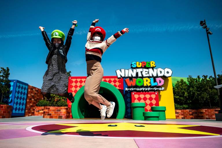 Nintendo inaugura área inspirada no jogo 'Super Mario' no Japão -  18/03/2021 - Diversão - F5