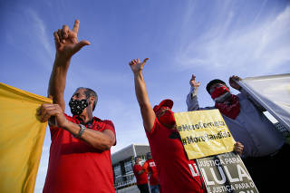 Manifestação em apoio ao presidente Lula