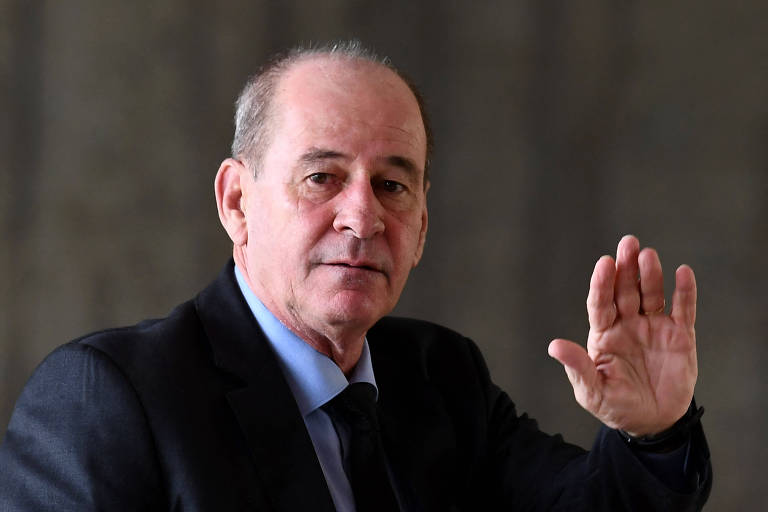 Ex-ministro da Defesa de Bolsonaro participa da posse de Cappelli e é elogiado por Mercadante