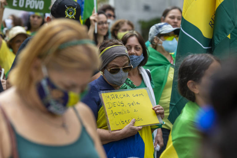 Marcha da Família Cristã, em São Paulo, convocada por apoiadores do presidente Jair Bolsonaro. Os manifestantes pediam principalmente "intervenção militar com Bolsonaro no poder".