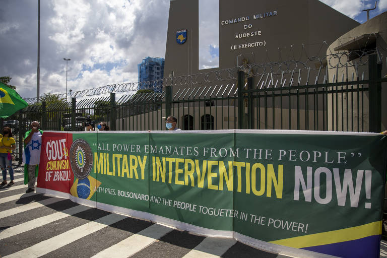 Marcha da Família Cristã, em São Paulo, convocada por apoiadores do presidente Jair Bolsonaro. Os manifestantes pediam principalmente "intervenção militar com Bolsonaro no poder".