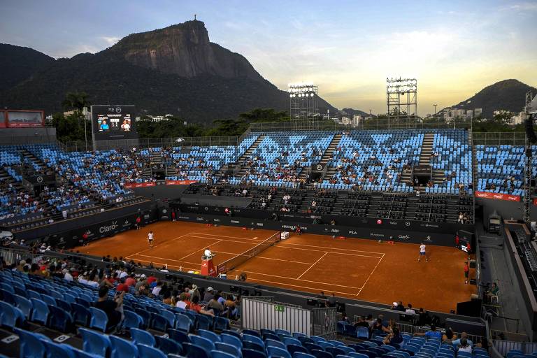 Quadra principal do Rio Open, no Jockey Club, em 2020