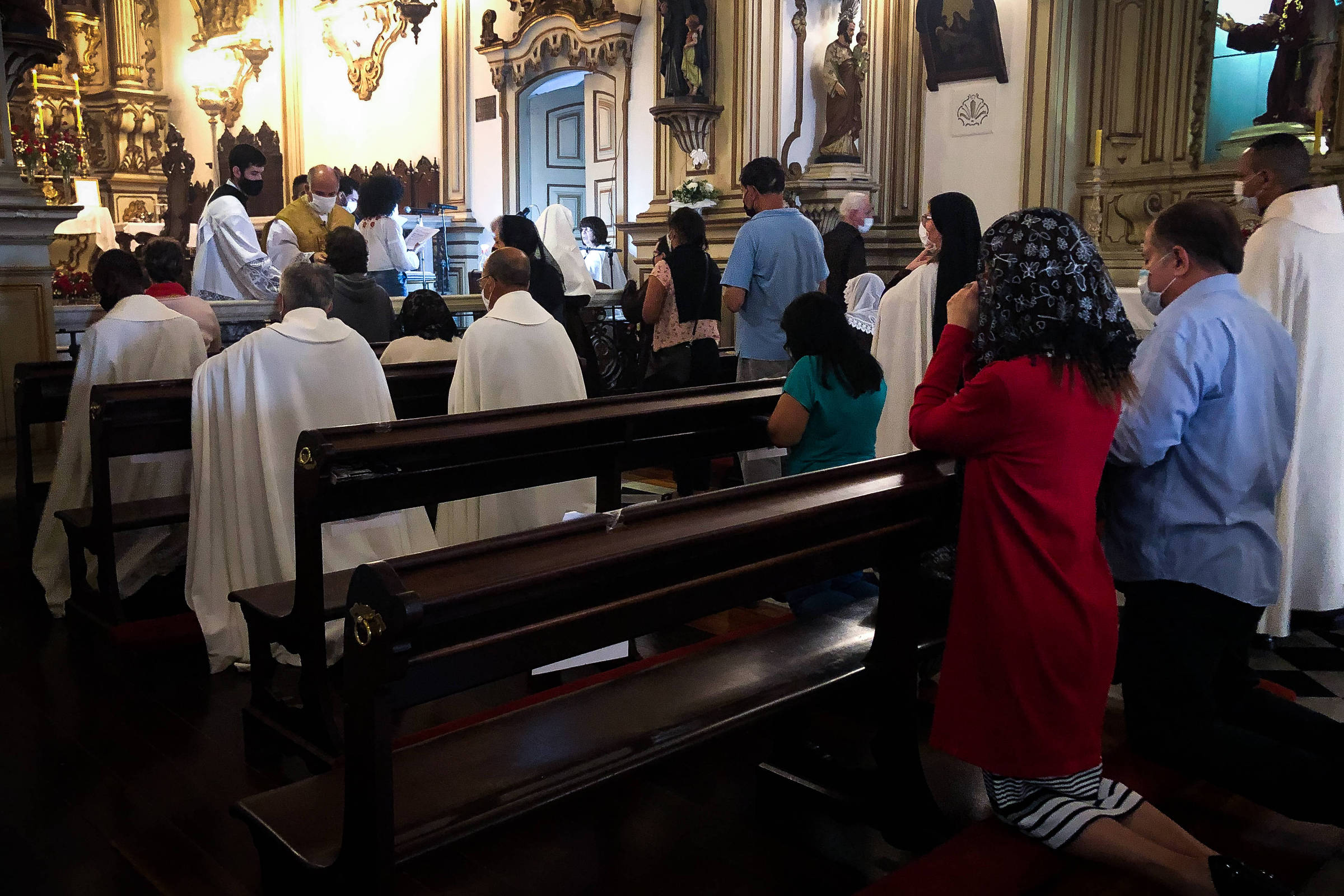 Igrejas em SP celebram Páscoa após decisão do ministro do STF Kassio Nunes