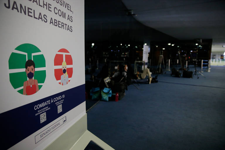 Corredores do Senado Federal vazios por conta da pandemia da Covid-19
