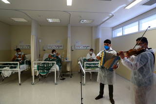 Voluntary musicians play for COVID patients in Sao Paulo