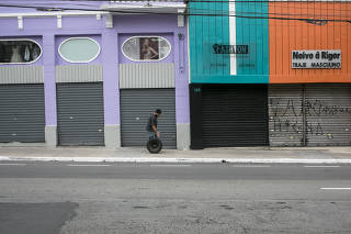 Rua São Caetano vazia devido à pandemia