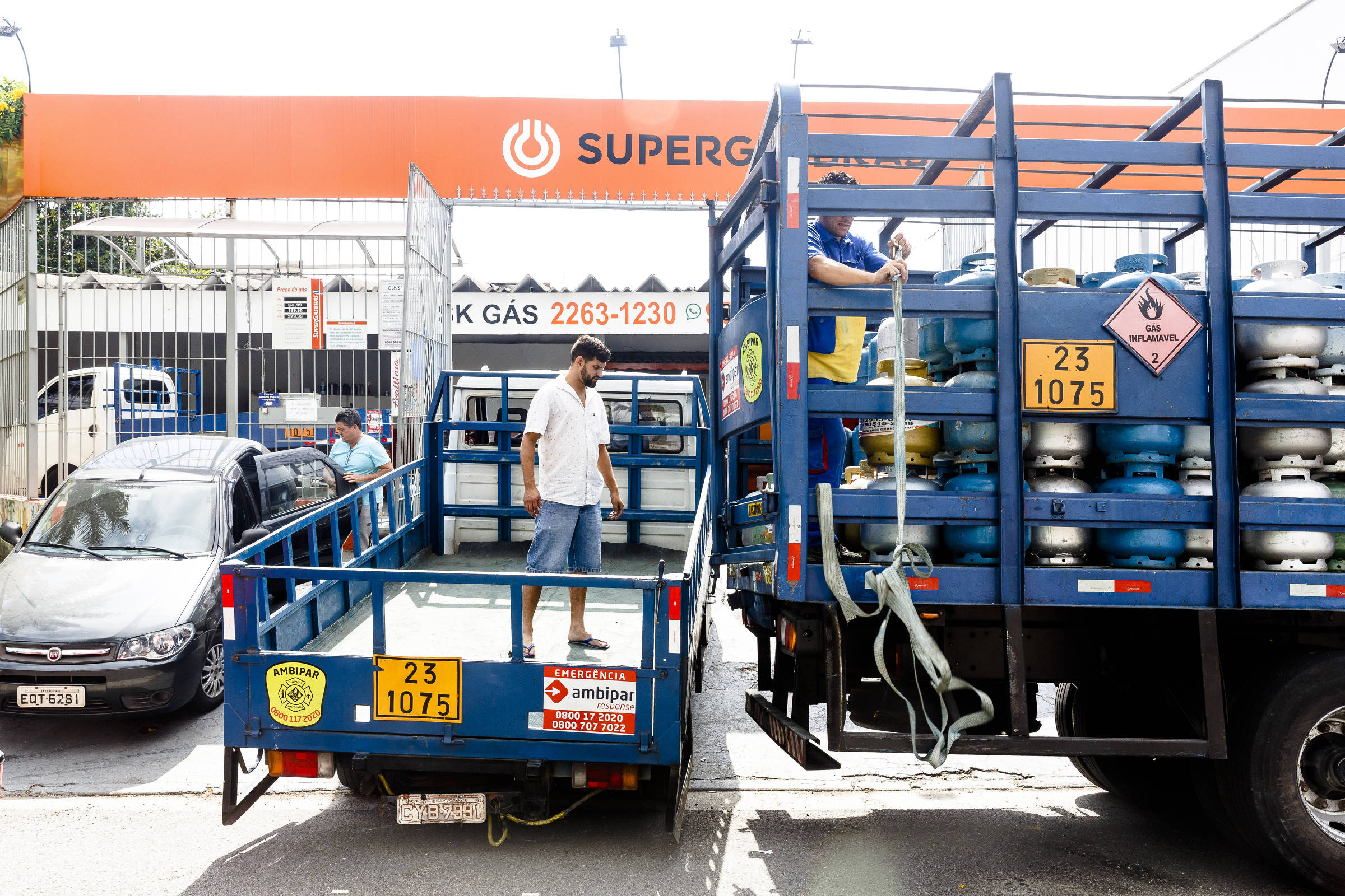 Caixa distribui vale recarga do Gás do Povo em dez capitais; veja quais são