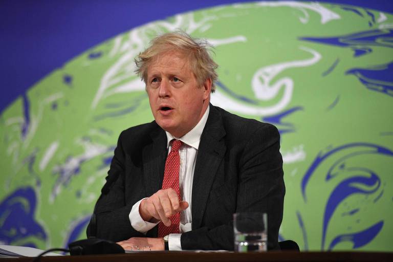 Primeiro-ministro britânico, Boris Johnson, fala durante Cúpula de Líderes sobre o Clima