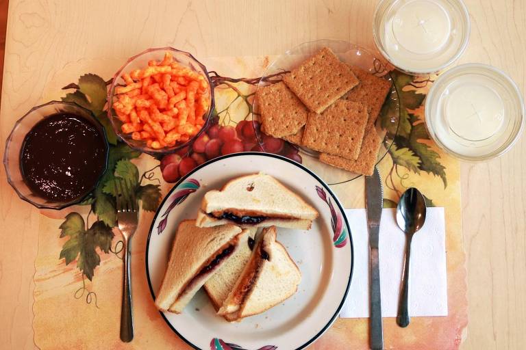 No Brasil, ainda é mais barato comer comida fresca ou preparada em casa do que alimentos ultraprocessados