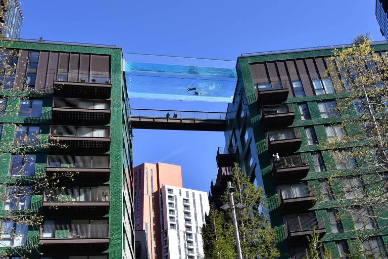 Piscina suspensa a 35 metros de altura irá ligar dois prédios em Londres, na Inglaterra