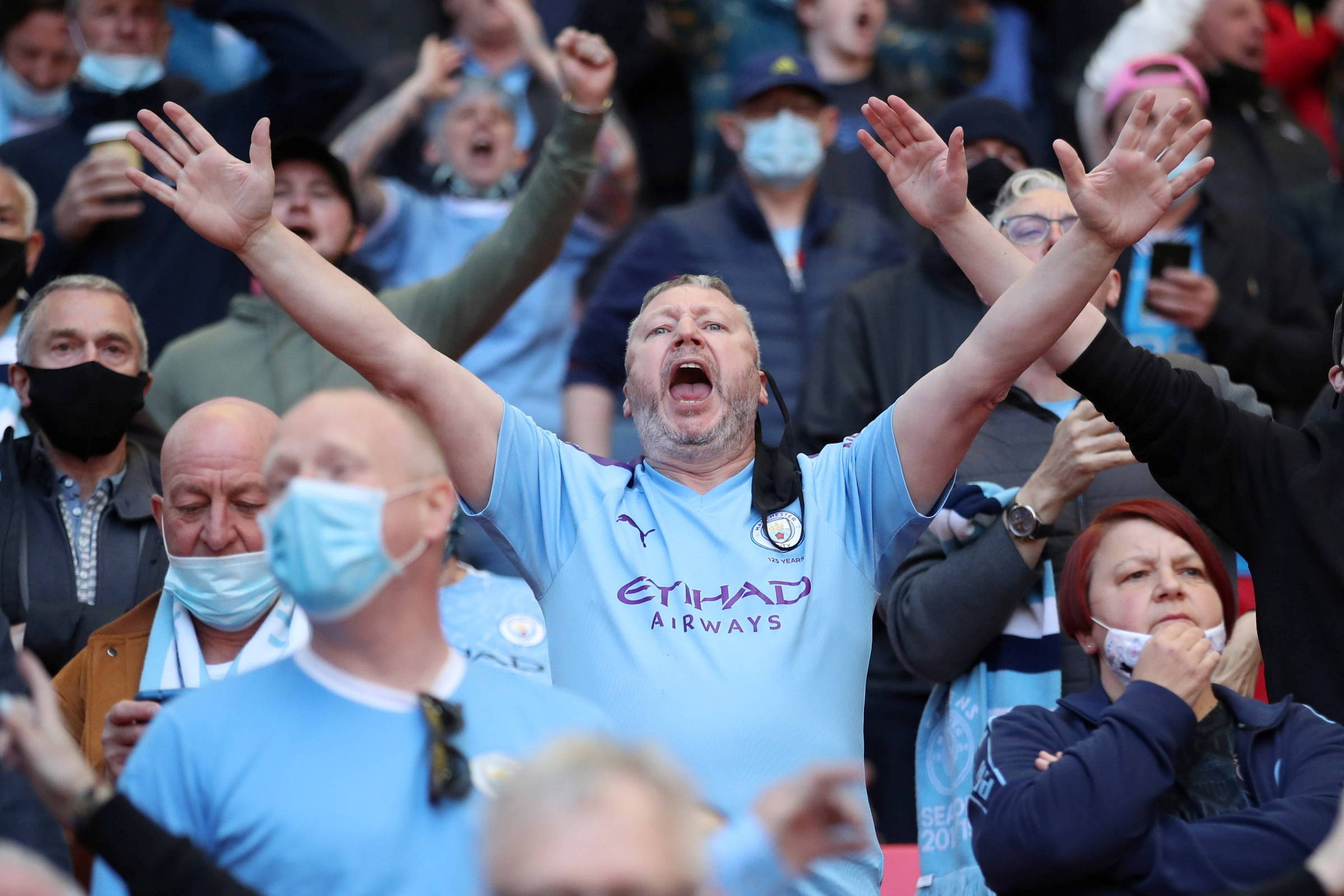 Manchester City on X: FIM DE JOGO EM WEMBLEY! 🏟 O MANCHESTER CITY É  CAMPEÃO DA COPA DA INGLATERRA PELA SÉTIMA VEZ EM SUA HISTÓRIA! 💙  🏆🏆🏆🏆🏆🏆🏆 🔵 2 x 1 🔴 #