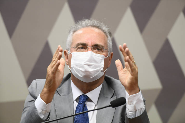 Senador Renan Calheiros, escolhido como relator, durante reunião para a instalação da CPI da Covid