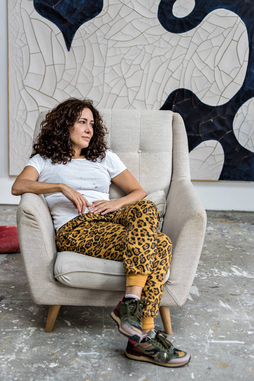 Adriana Varejão une seu barroco visceral à cerâmica pré-colombiana em mostra em Nova York