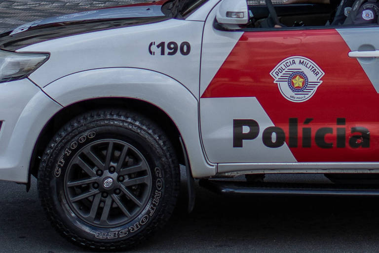 Polícia Militar fecha bingo clandestino em Santos