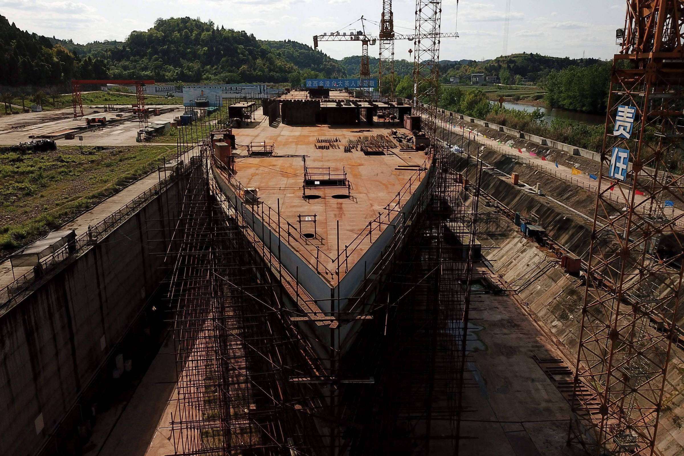 Réplica do Titanic é construída na China como parte de parque temático ...